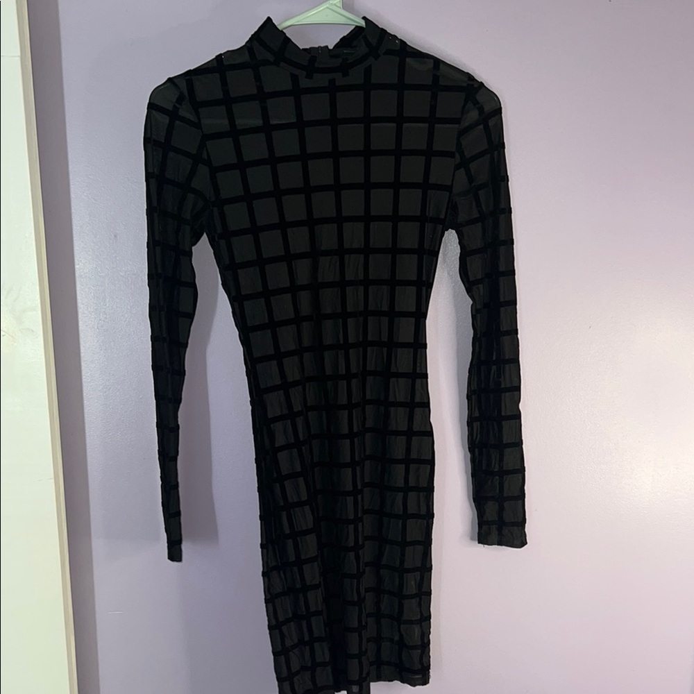 Forever 21 Black Bodycon Long Sleeve Dress